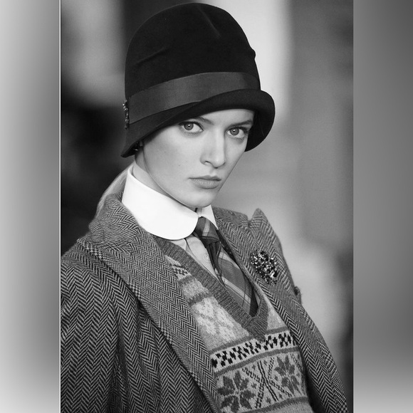 Tan Knit Cloche Hat - Picture 8 of 9